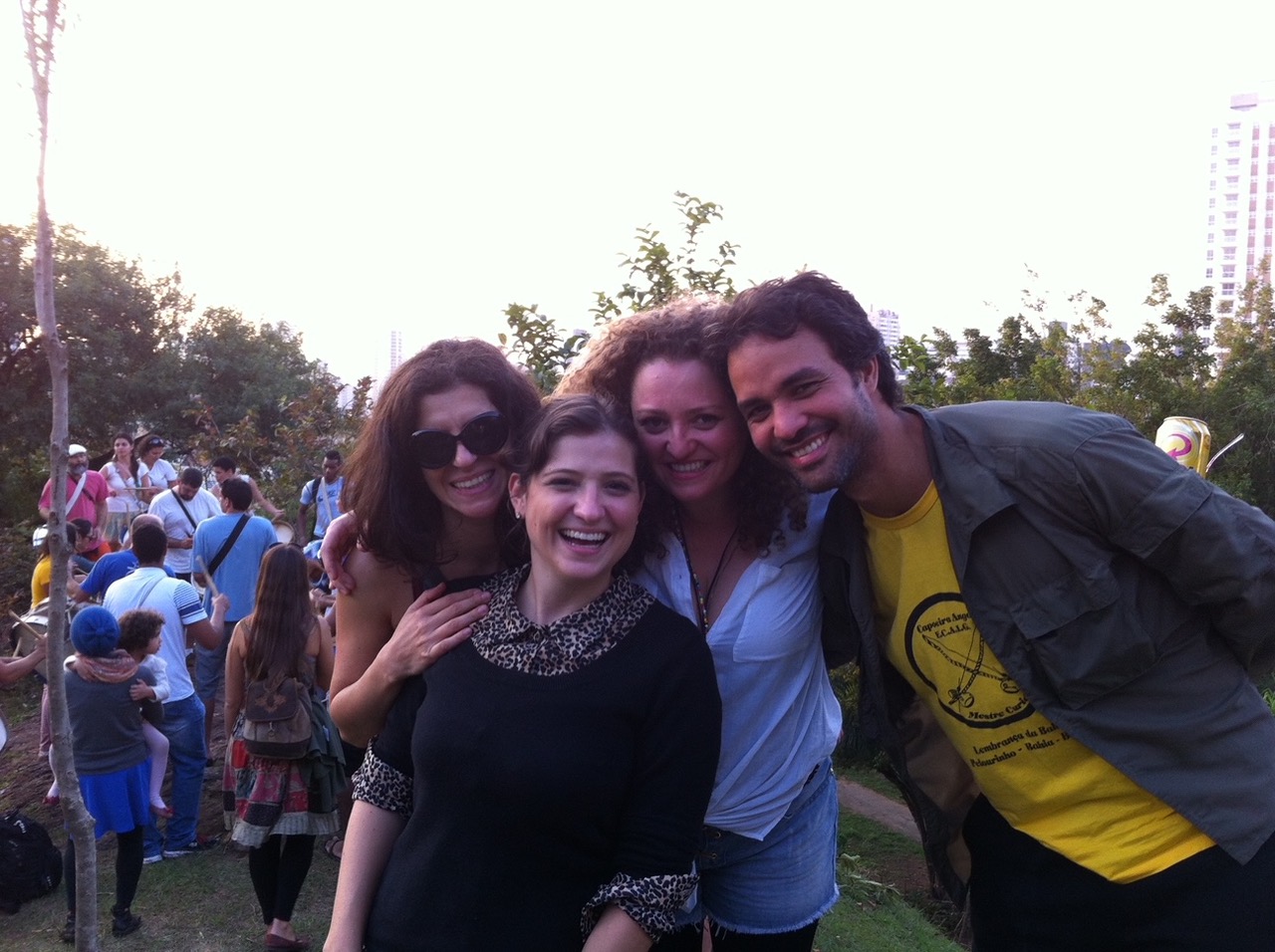 Luciana Cury, Carla Link, Roberta Soares e Jó da Silva Ferreira reunidos durante o IV Festival Praça da Nascente
